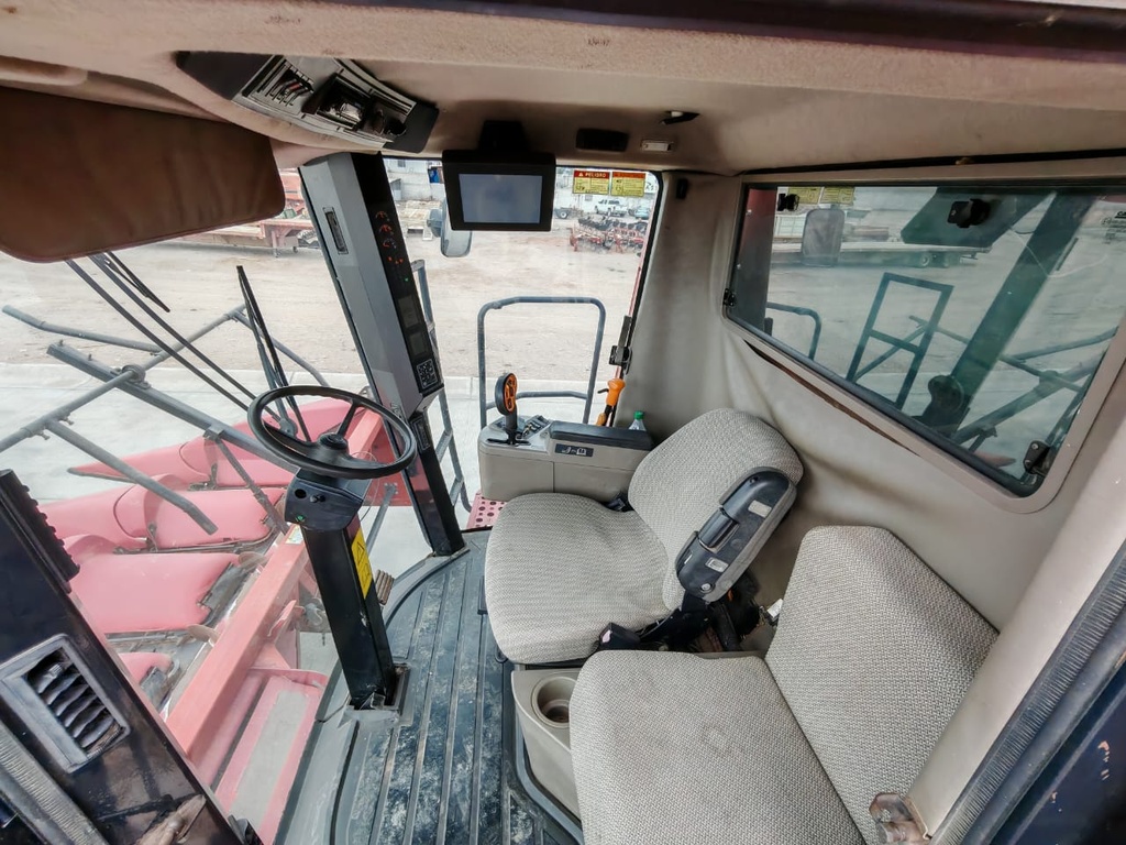 7088 COMBINADA CASE IH (SEMINUEVA)