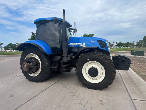 T 7060 DR SEMINUEVO AÑO 2020